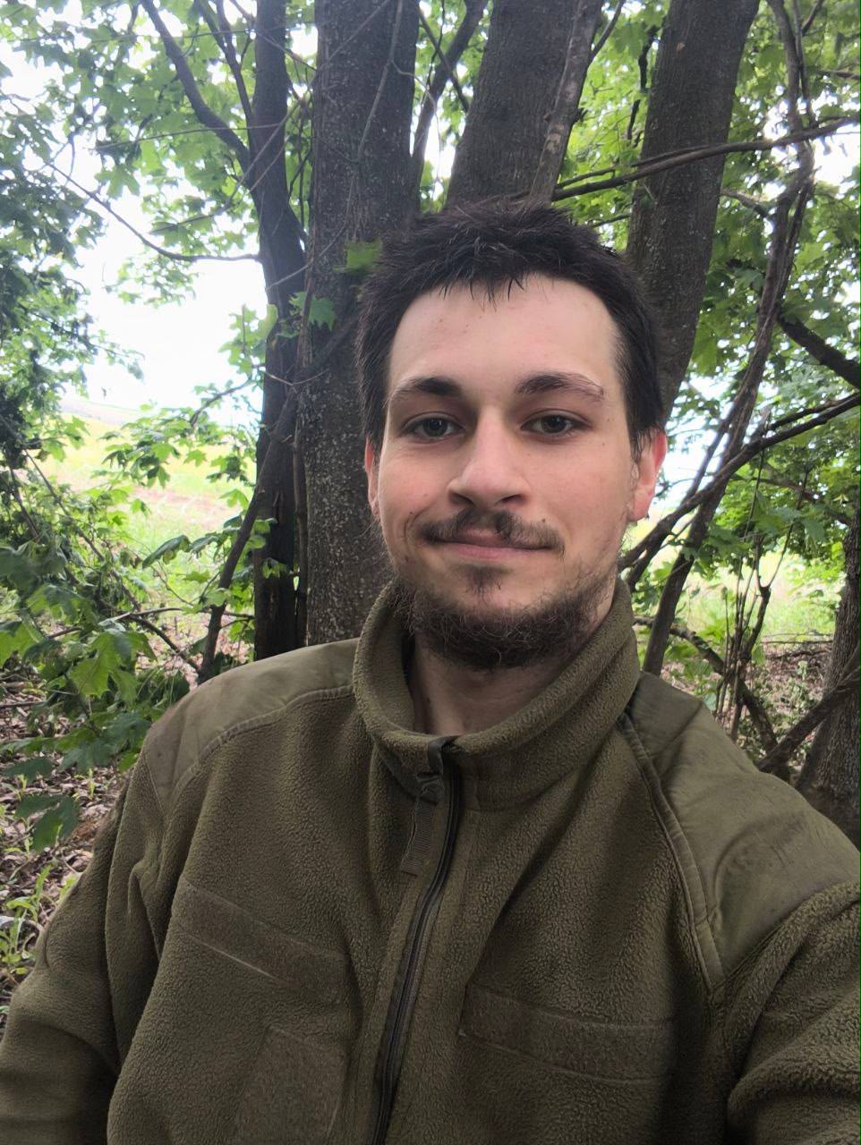 ДОЛЯ АРТЕМ РУСЛАНОВИЧ