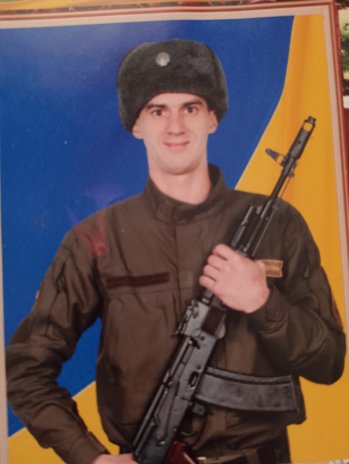 БУТЕНКО МИХАЙЛО ВАЛЕРІЙОВИЧ