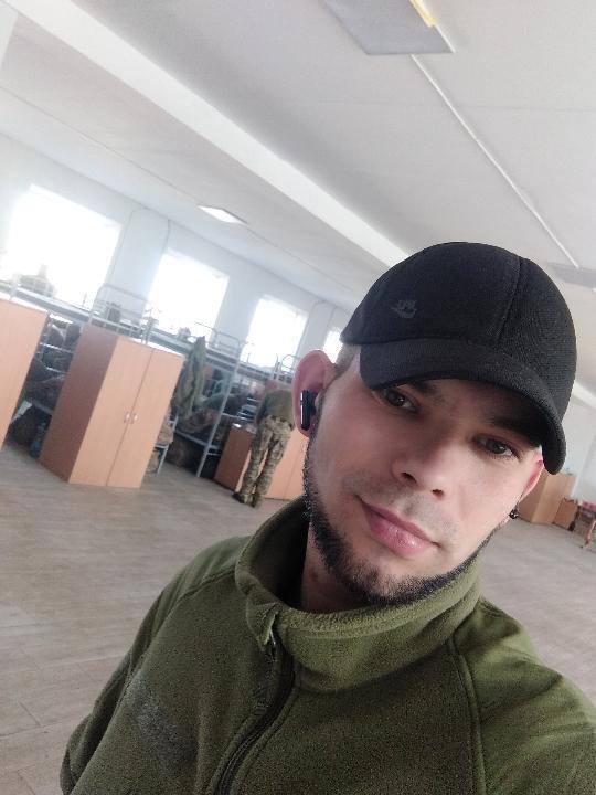 НАУМОВ КИРИЛО ВІТАЛІЙОВИЧ