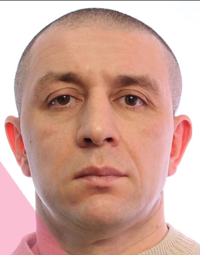 БЕЗКРОВНИЙ ВІТАЛІЙ МИКОЛАЙОВИЧ