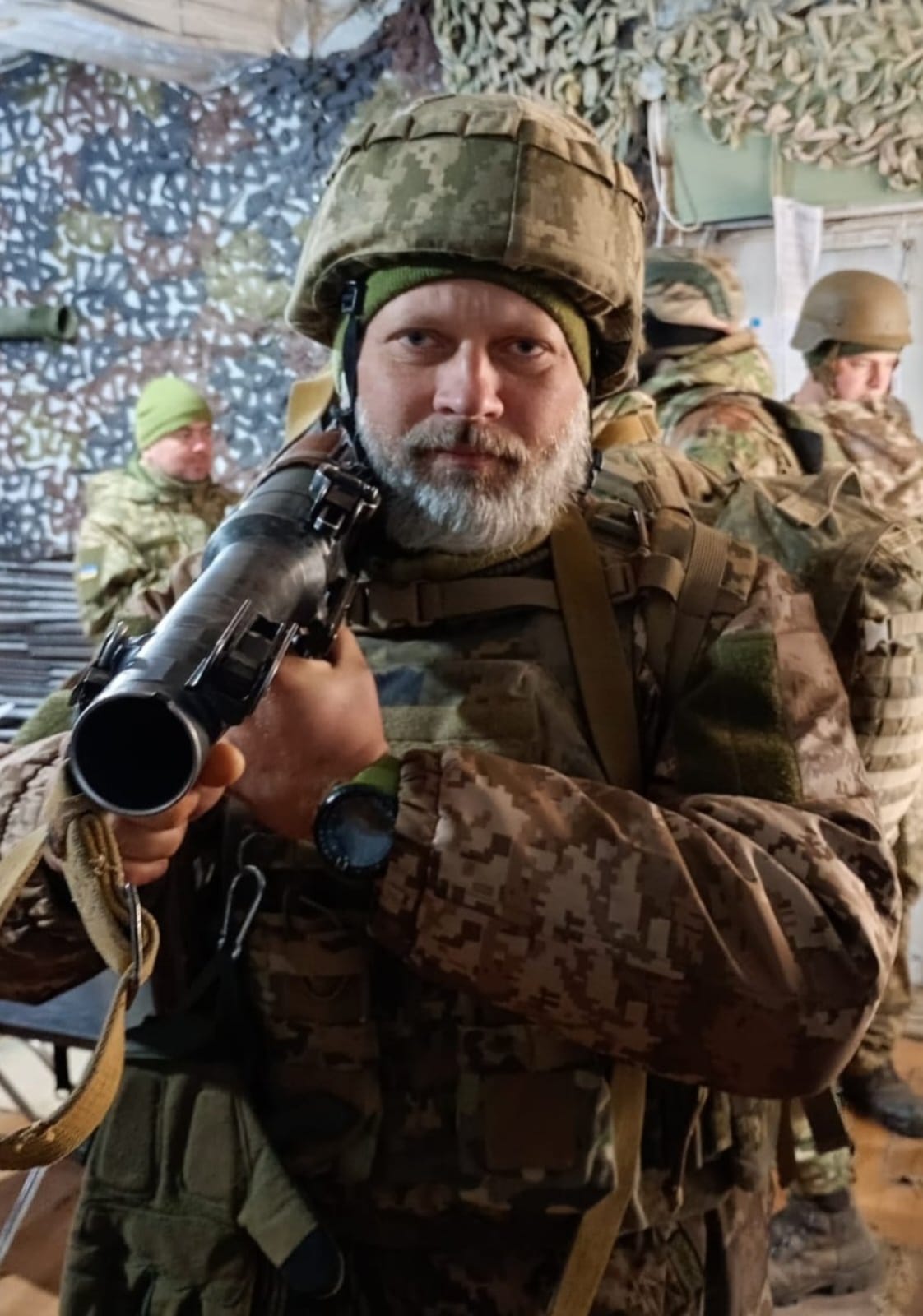 ХЛІВНЯК РОМАН МИКОЛАЙОВИЧ