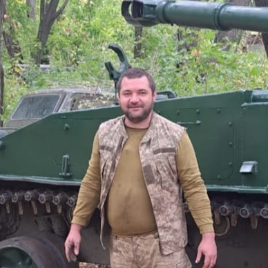КРАЙНЯЙ ІГОР ВАЛЕНТИНОВИЧ