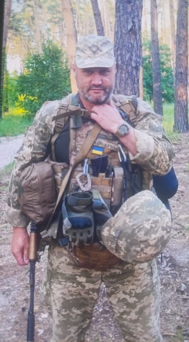 БЕЗРУЧКО ВІТАЛІЙ МИКОЛАЙОВИЧ