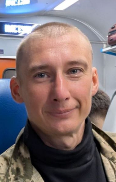 ЯВНИЙ РОМАН ВІКТОРОВИЧ