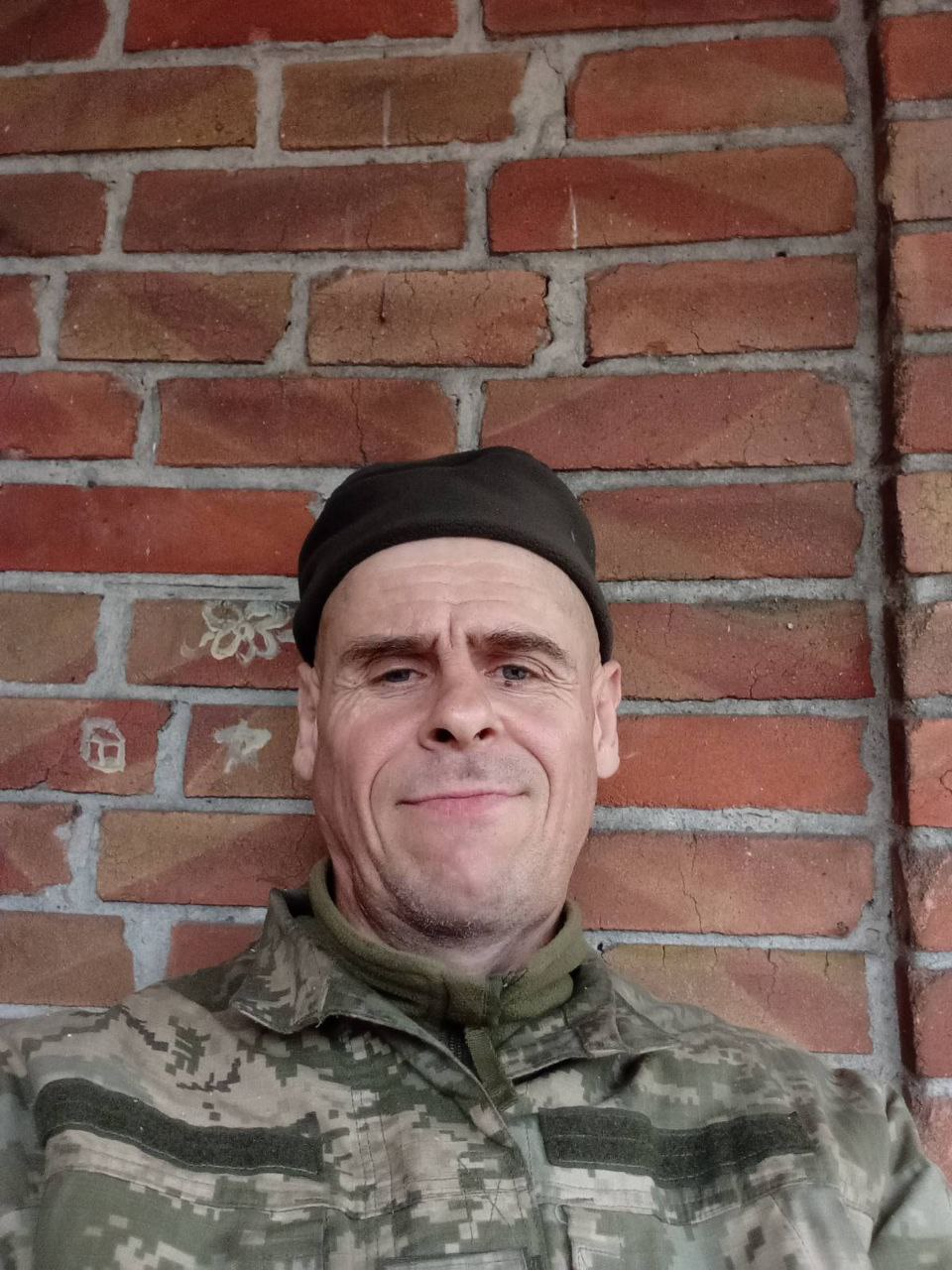 ЛОГВИНЕНКО ЮРІЙ ЮРІЙОВИЧ