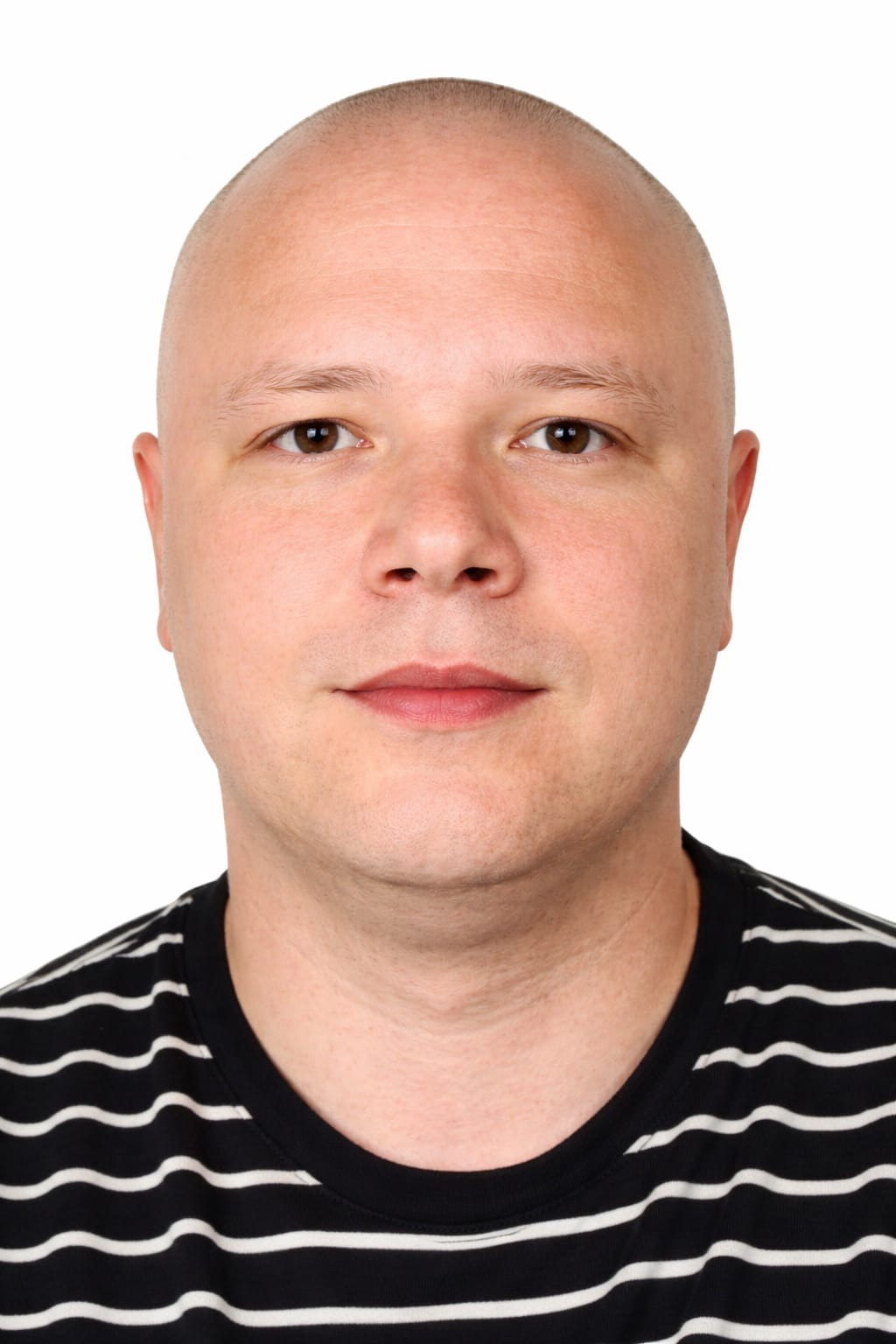 КРОШКА МИКОЛА СЕРГІЙОВИЧ