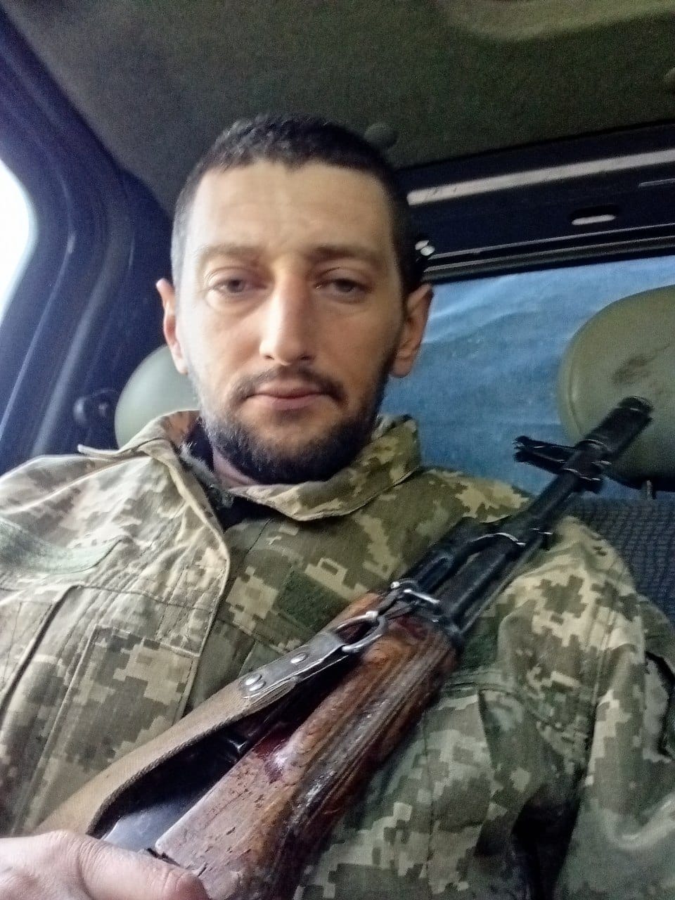 КРАСНОЩОК ДМИТРО ІГОРОВИЧ