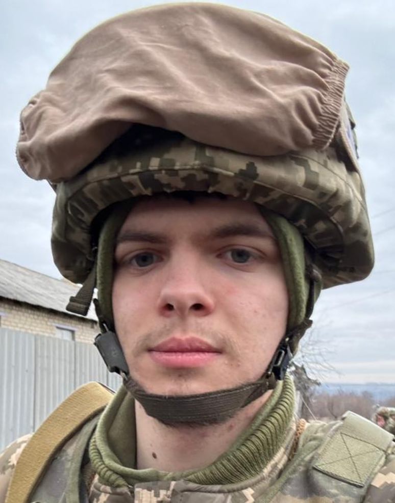 МЕЛЬНИК АРТУР ЮРІЙОВИЧ